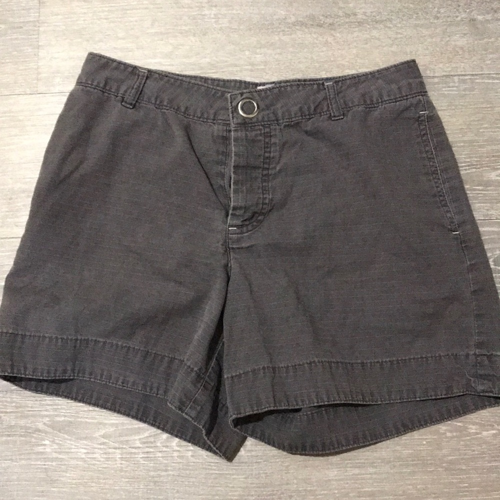Gap factory gray size 2 short
